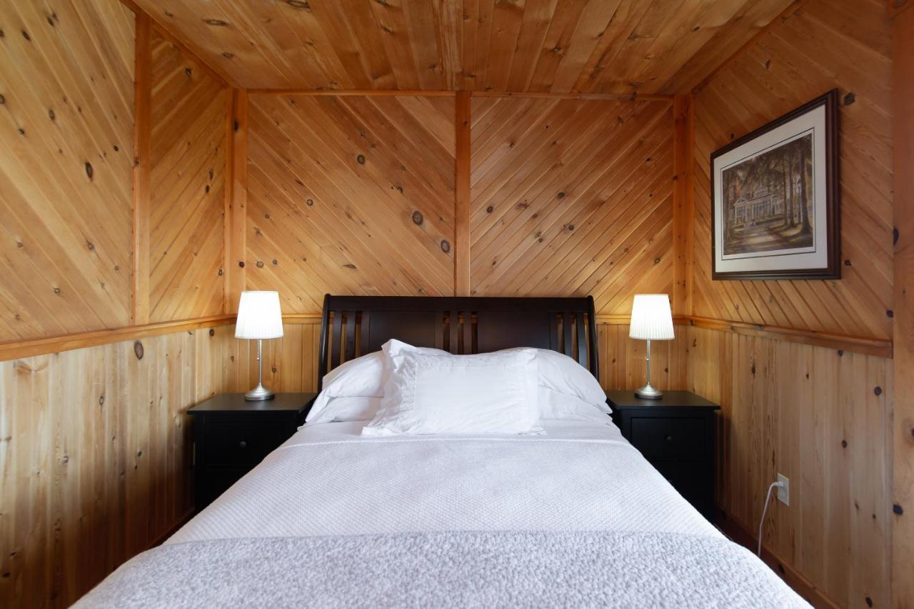 Bye The Bay Bed And Breakfast Ridgetown Buitenkant foto