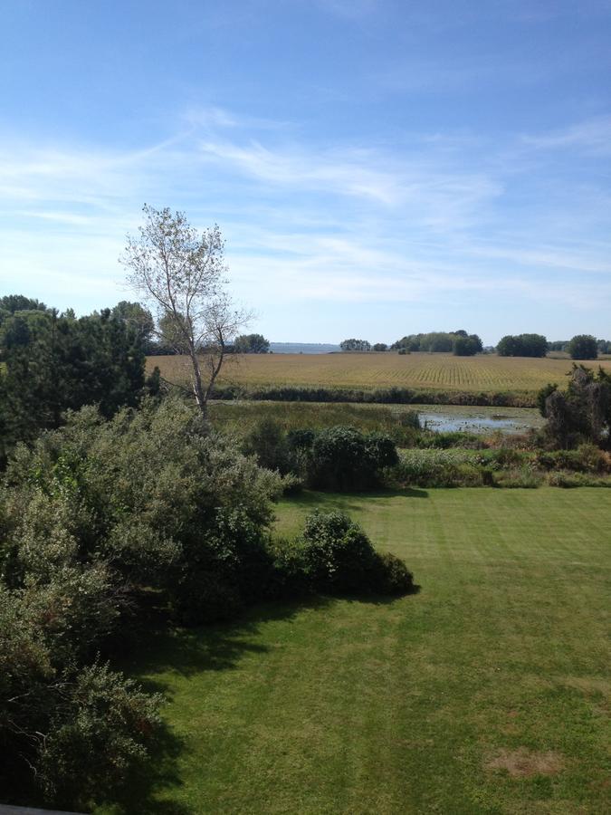 Bye The Bay Bed And Breakfast Ridgetown Buitenkant foto